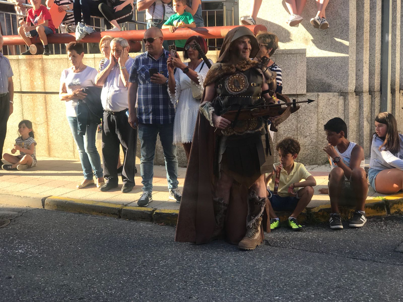 Fotos: El Carnaval también es para el verano en Pola de Gordón