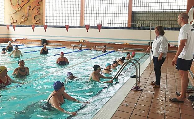 Imagen de un grupo de participantes en el programa municipal.