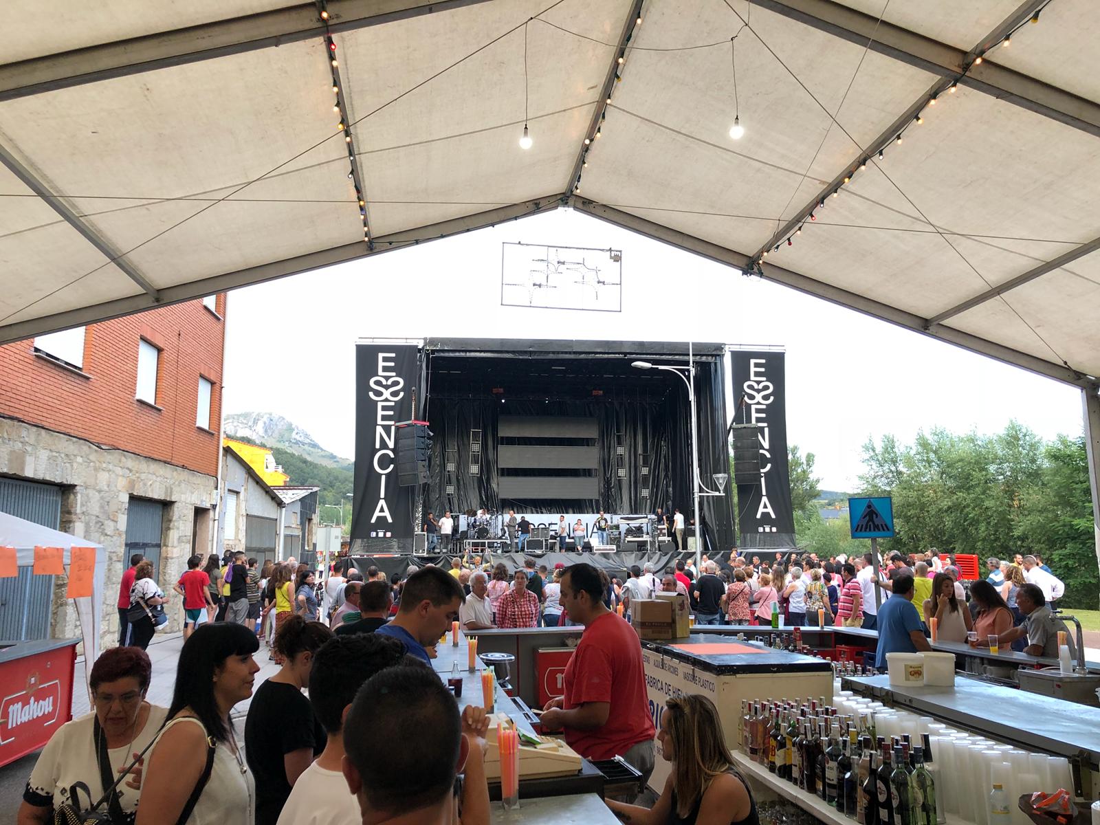 Fotos: Pola ya está en fiestas