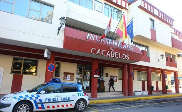 Ayuntamiento de Cacabelos.