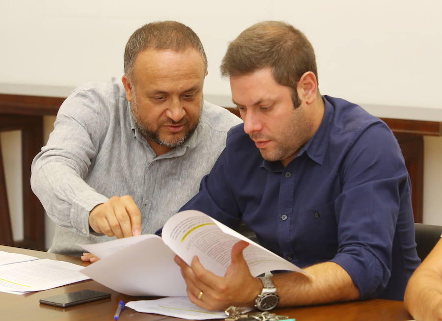 Fotos: Reunión de la Mesa por el futuro del Bierzo