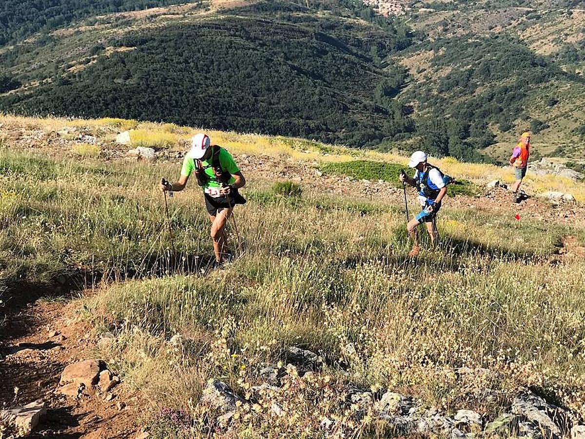 Fotos: Las mejores imágenes del Trail Villafeide 2018