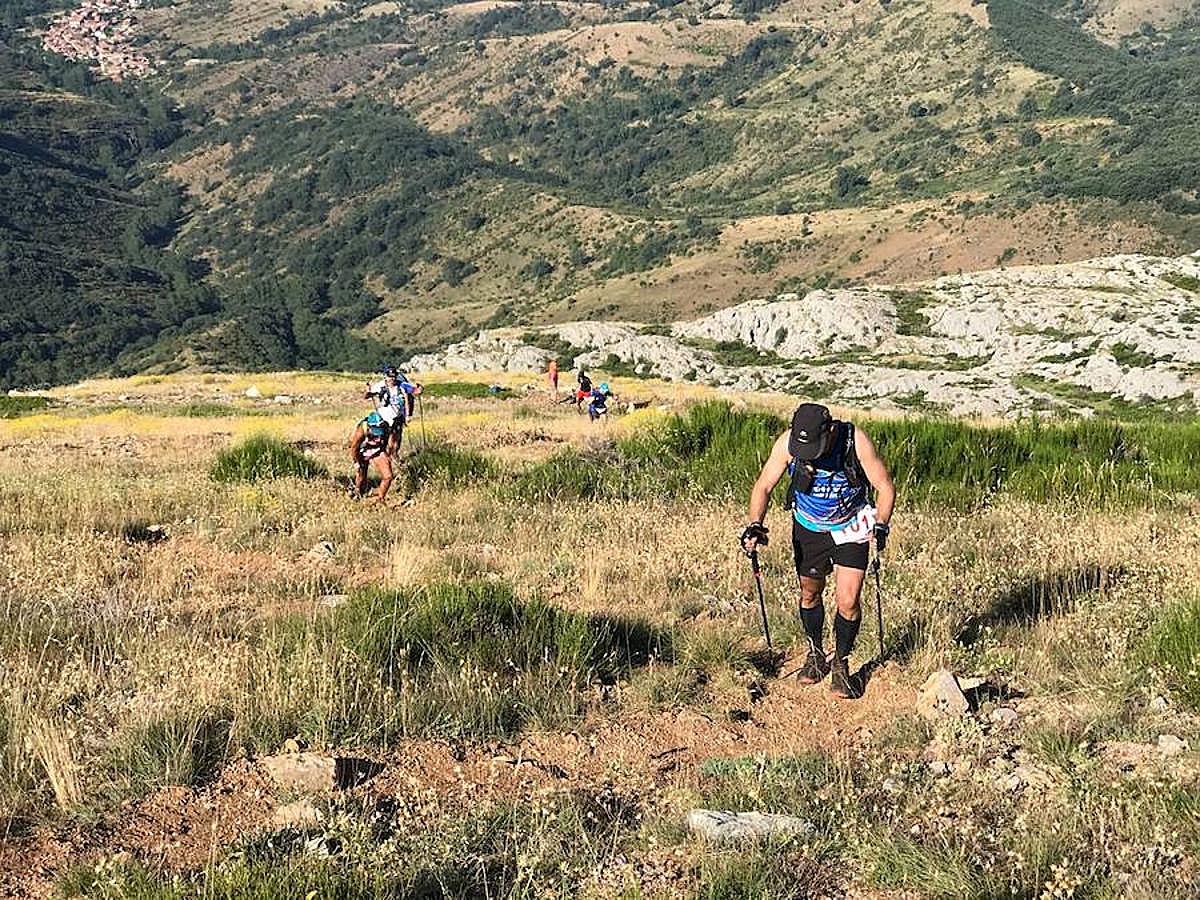 Fotos: Las mejores imágenes del Trail Villafeide 2018