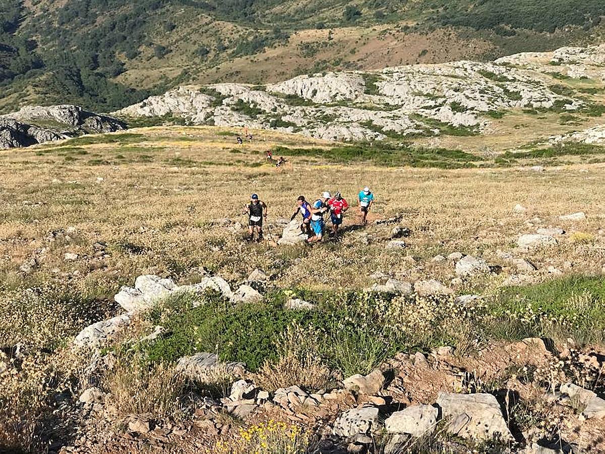 Fotos: Las mejores imágenes del Trail Villafeide 2018