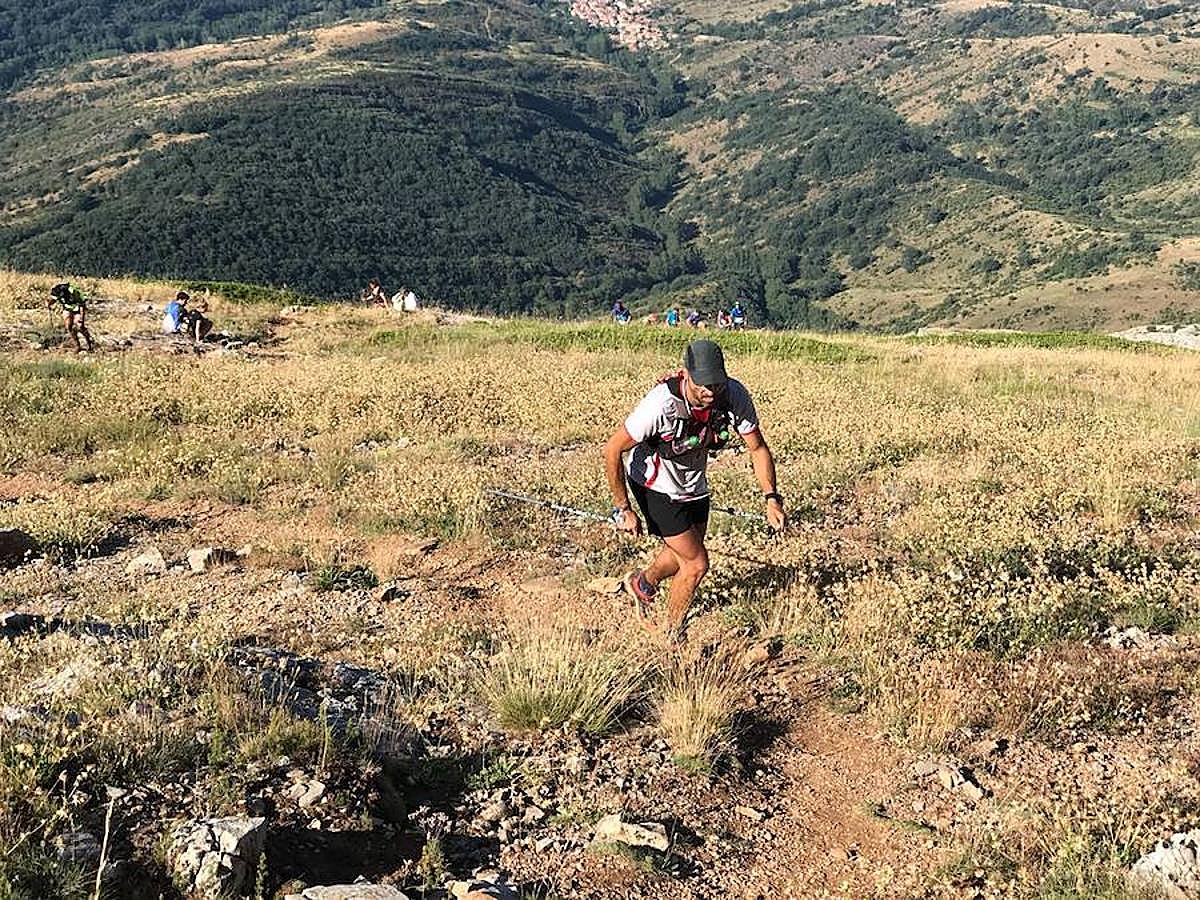 Fotos: Las mejores imágenes del Trail Villafeide 2018