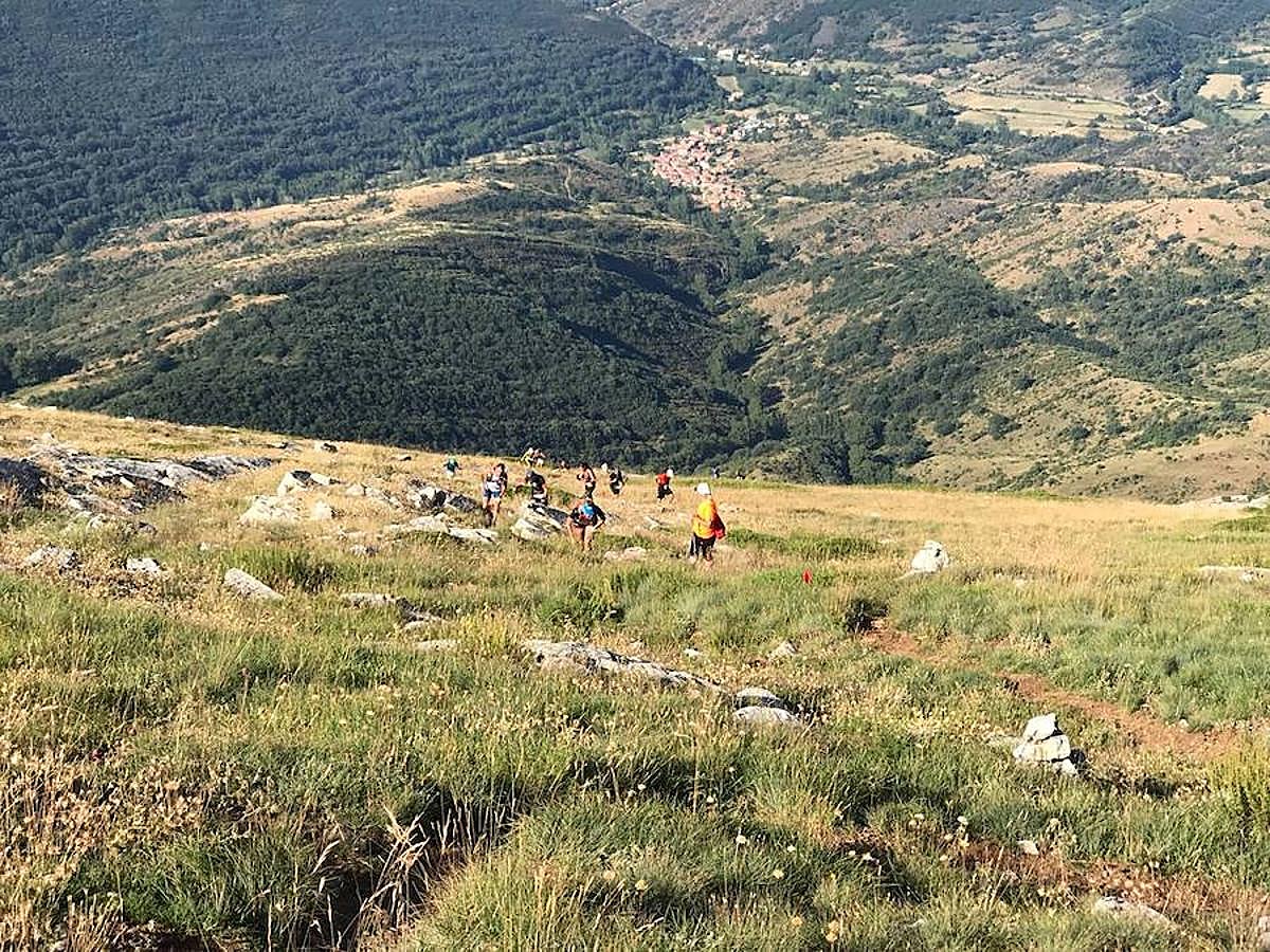 Fotos: Las mejores imágenes del Trail Villafeide 2018
