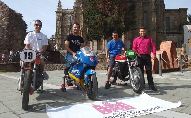 Los tres pilotos astorganos que estarán en La Bañeza.