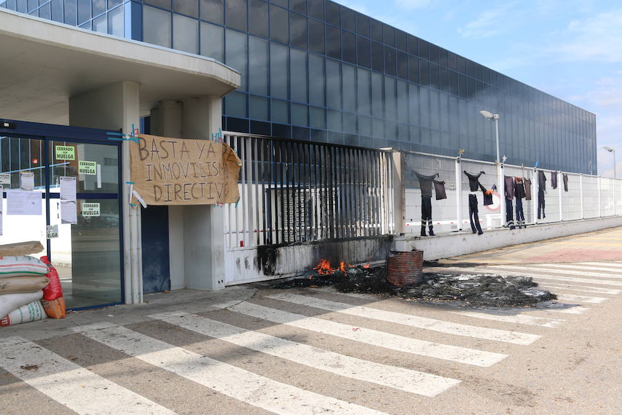 Fotos: Campamento a las puertas de Vestas