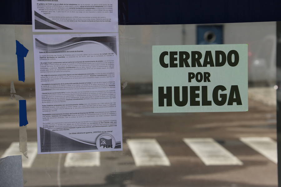 Fotos: Campamento a las puertas de Vestas