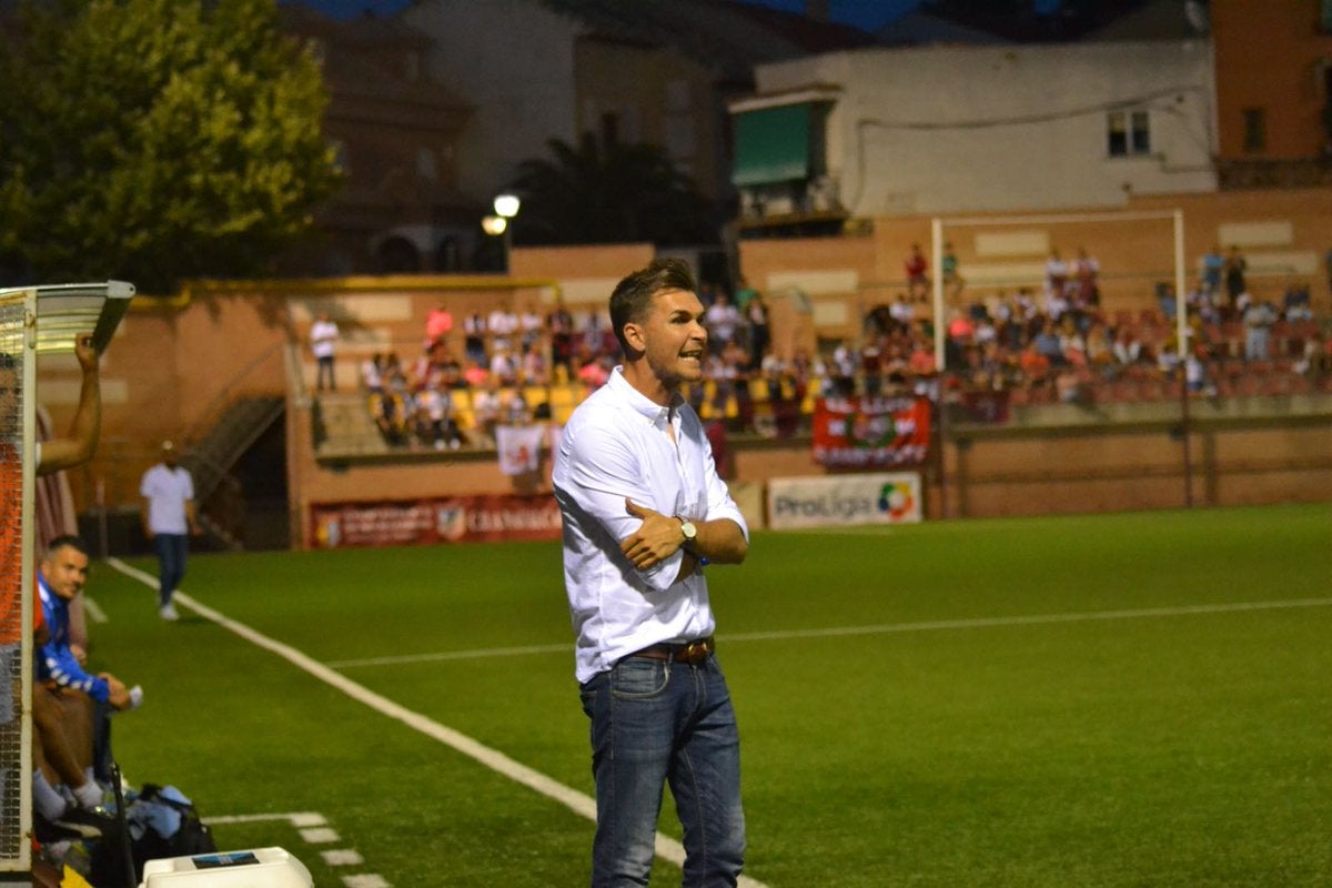 Fotos: Navalcarnero-Cultural, primera ronda de la Copa del Rey