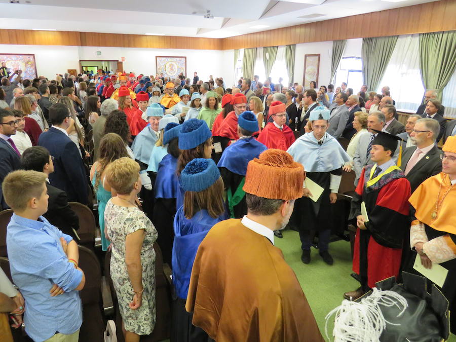 Fotos: La Universidad de León reabre sus puertas