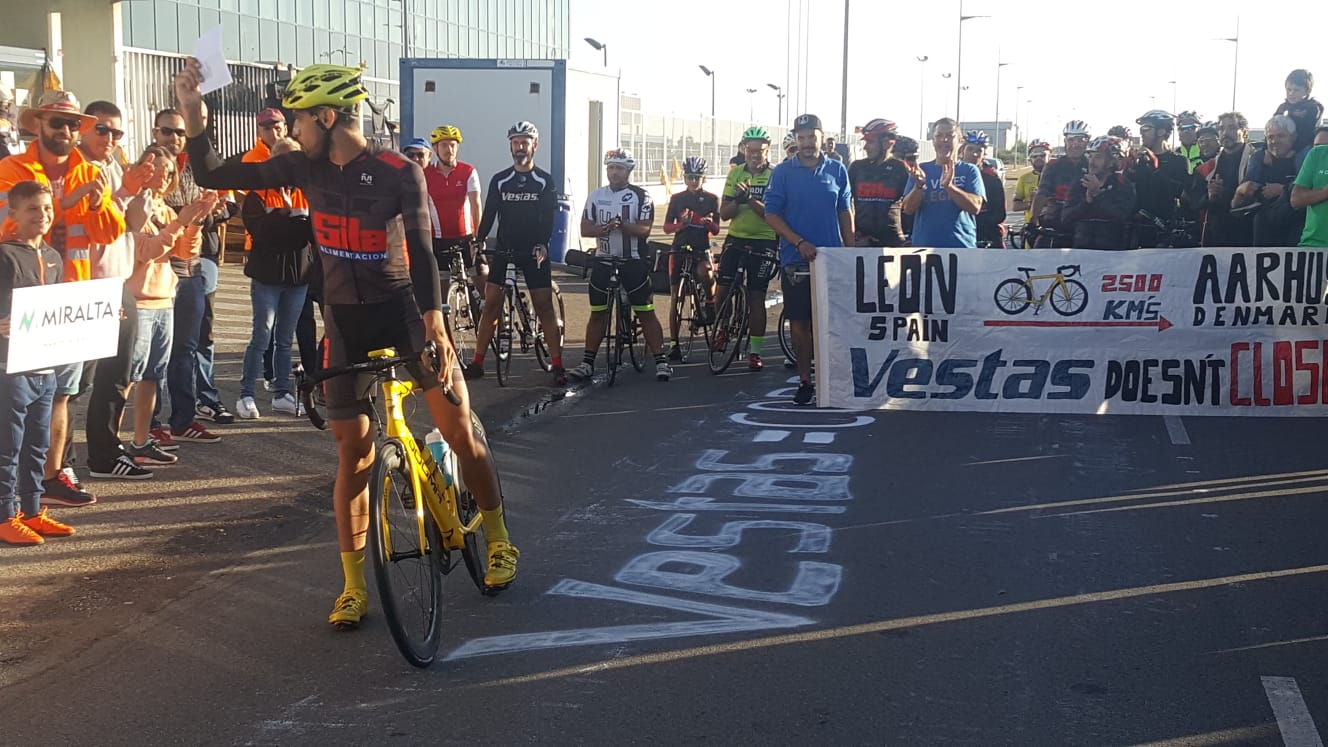 Fotos: &#039;Piru, rumbo a la sede de Vestas en Dinamarca