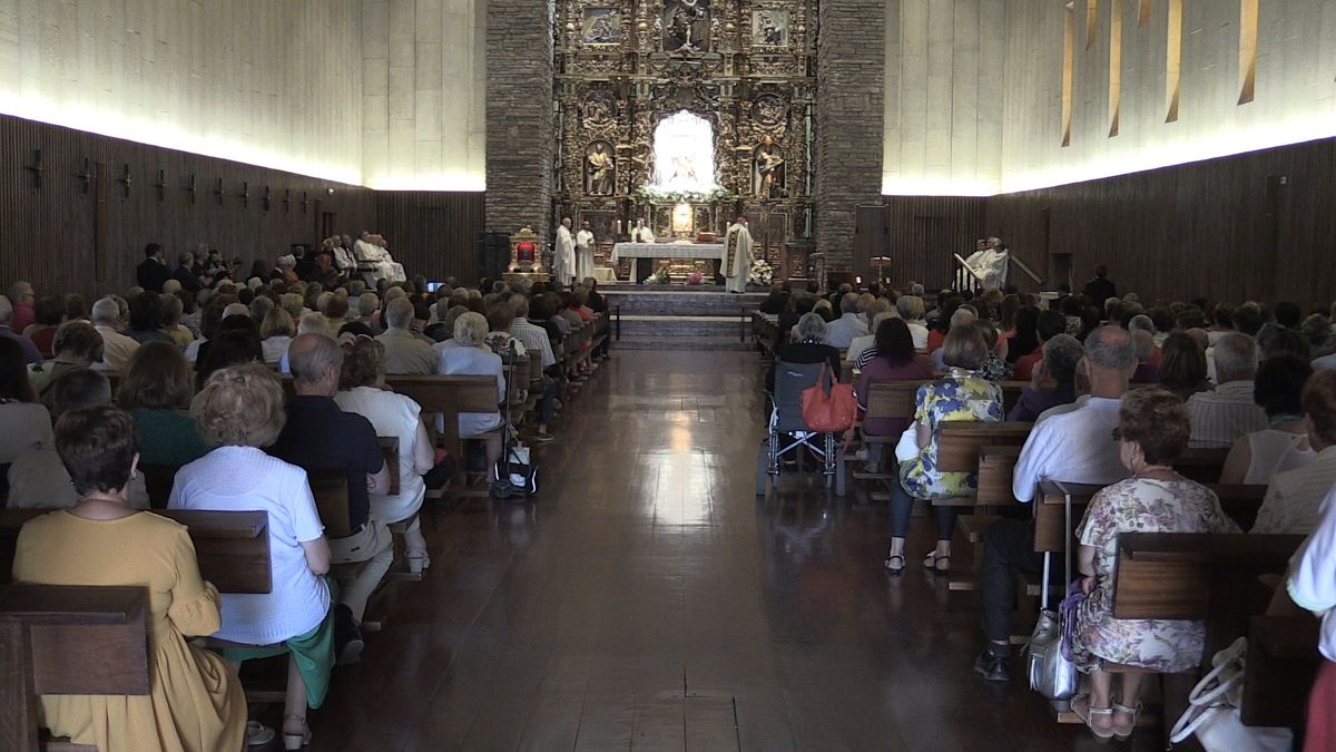 Fotos: Devoción por la Patrona de los leoneses en La Virgen del Camino