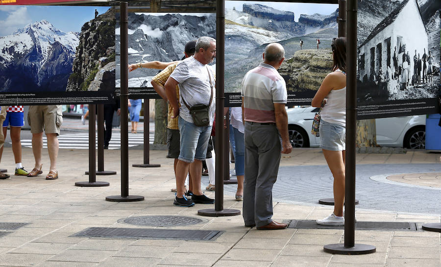 Exposición fotográfica 'Momentos' con motivo del Centenario de Picos de Europa