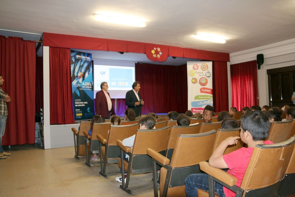 Fotos: El pescado presente en los comedores escolares leoneses