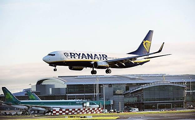 Avión de la compañía aérea Ryanair.