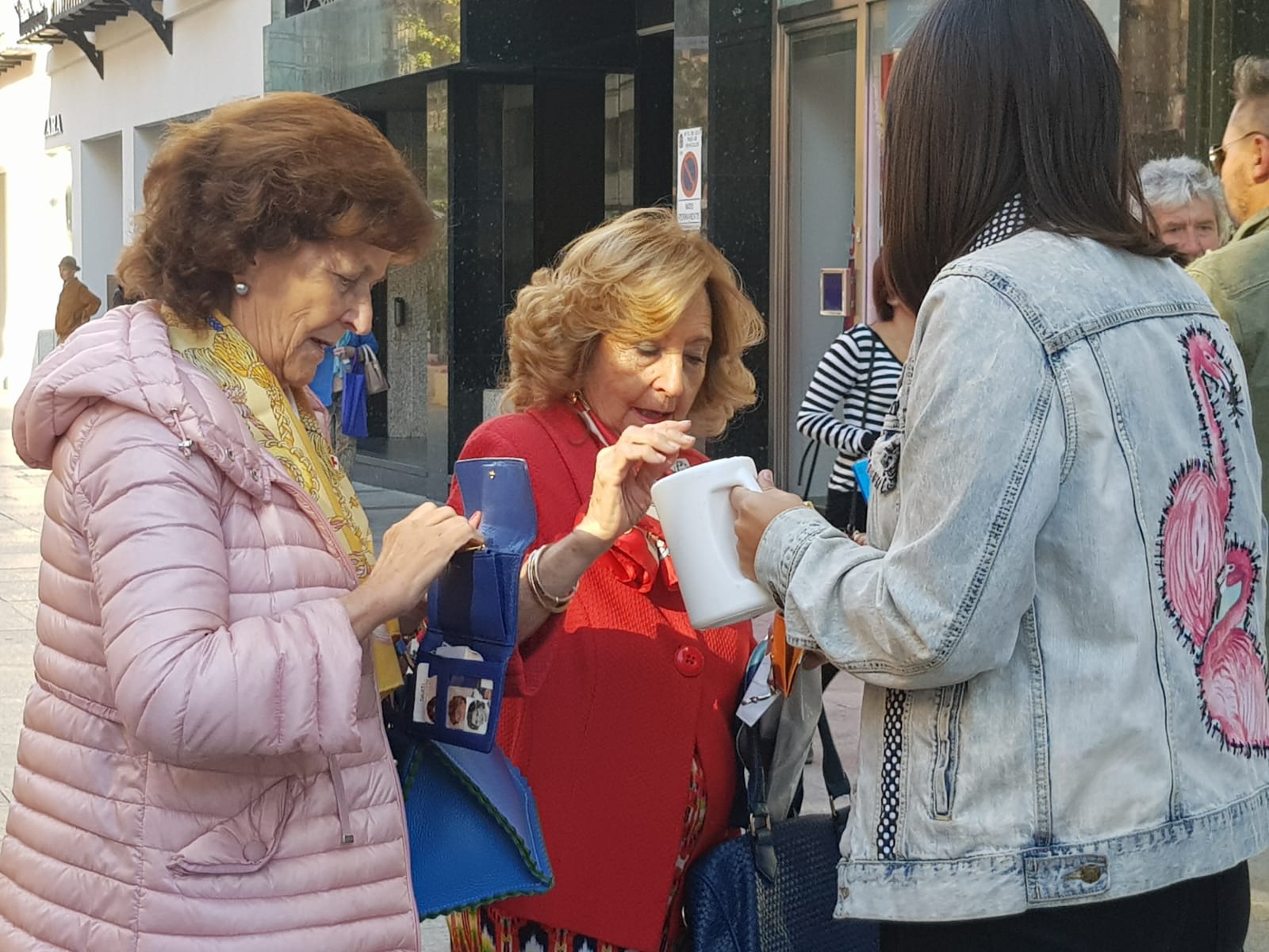 Fotos: Día de la Banderita en León