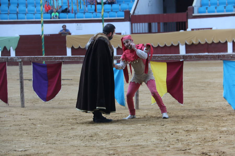 La arena de la Plaza de Toros acoge este año por primera vez la celebración de 'Las Justas Medievales' en honor al patrón