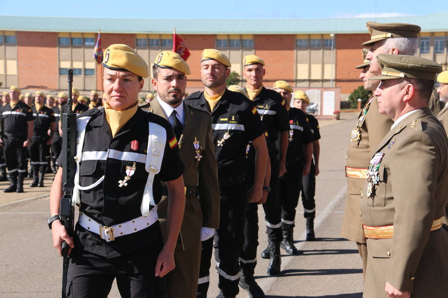 El V Batallón de Intervención en Emergencias de la Unidad Militar de Emergencias, con base en la localidad leonesa de El Ferral del Bernesga celebra la festividad en honor a su Patrona, Nuestra Señora del Rosario.