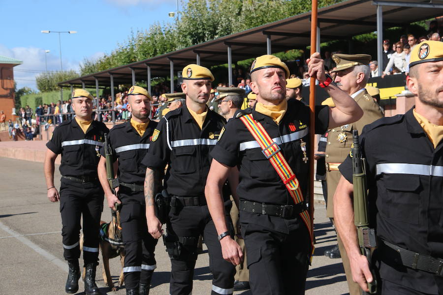 El V Batallón de Intervención en Emergencias de la Unidad Militar de Emergencias, con base en la localidad leonesa de El Ferral del Bernesga celebra la festividad en honor a su Patrona, Nuestra Señora del Rosario.