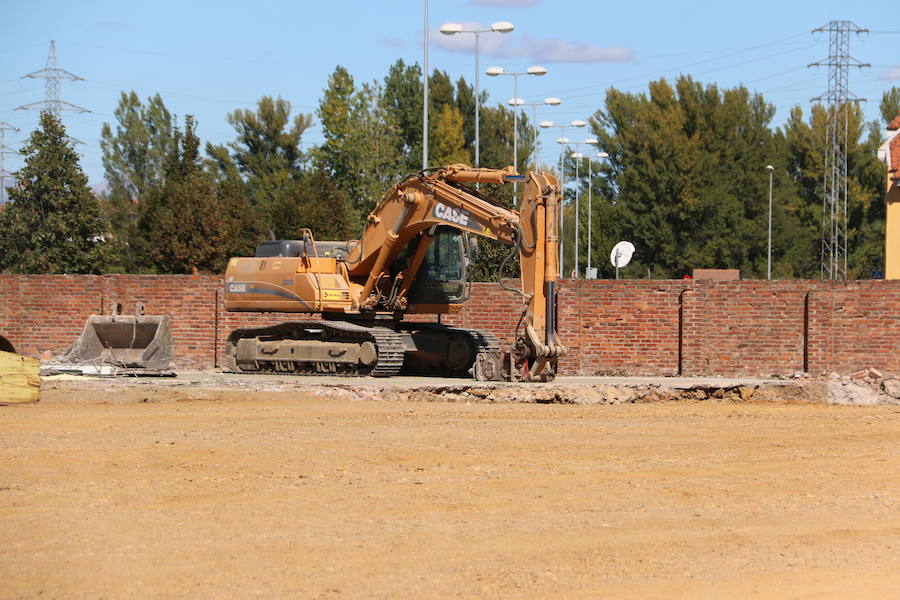 Fotos: Nueva área comercial en Villaquilambre