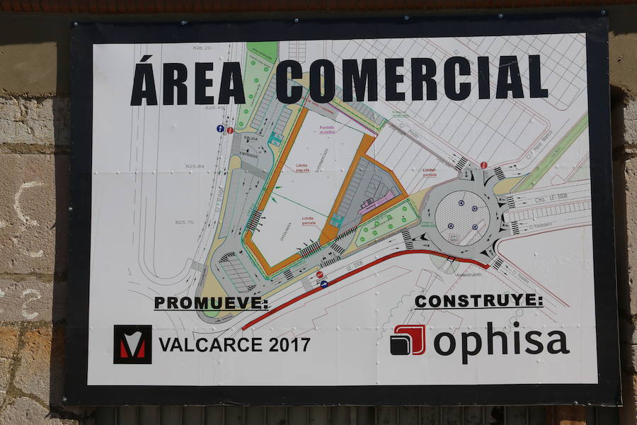 Fotos: Nueva área comercial en Villaquilambre