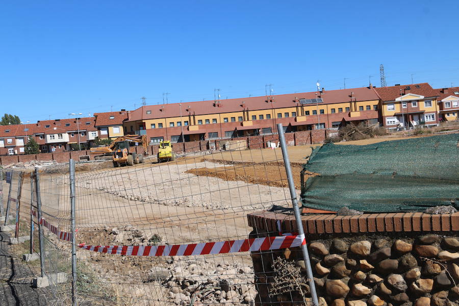 Fotos: Nueva área comercial en Villaquilambre