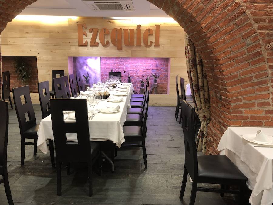 Este restaurante, situado en la calle Ancha, es un lugar perfecto para celebrar cualquier ceremonia y degustar platos frescos y de calidad 