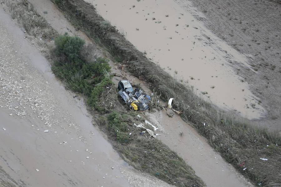 Los efectivos de la UME colaboran en las tareas de recuperación de las zonas afectadas por las inundaciones de Mallorca