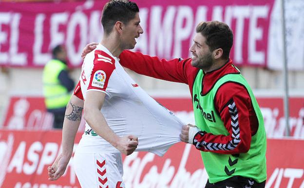 El central madrileño supera los 10.000 minutos en partido oficial con la Cultural