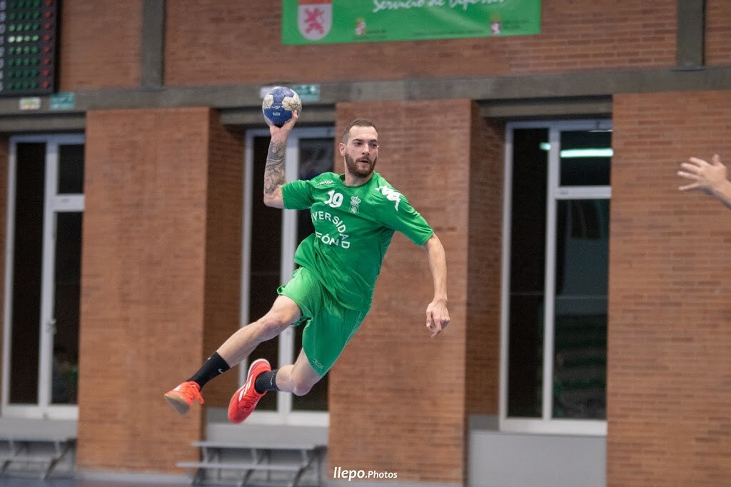 El filial del Abanca Ademar cae en el Pabellón Hansi Rodríguez ante Balonmano Soria