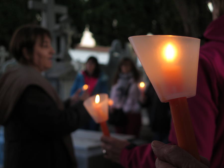 Fotos: Visita guiada al Cementerio