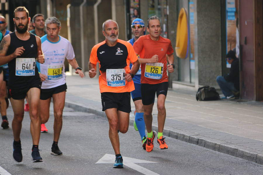 Fotos: Paso de los &#039;10 Kilómetros&#039; por Ordoño II