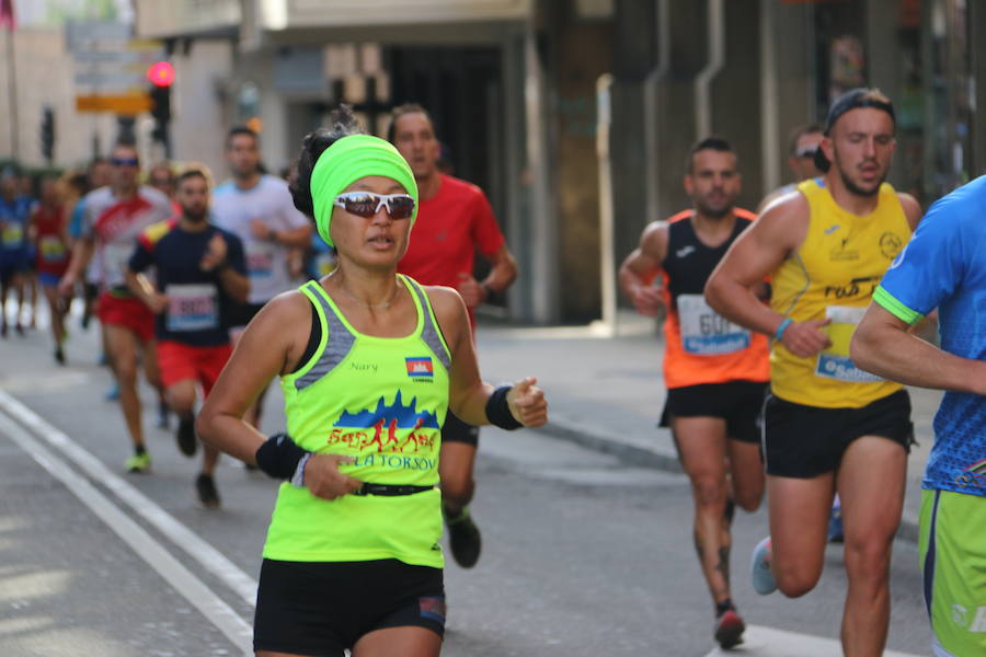 Fotos: Paso de los &#039;10 Kilómetros&#039; por Ordoño II