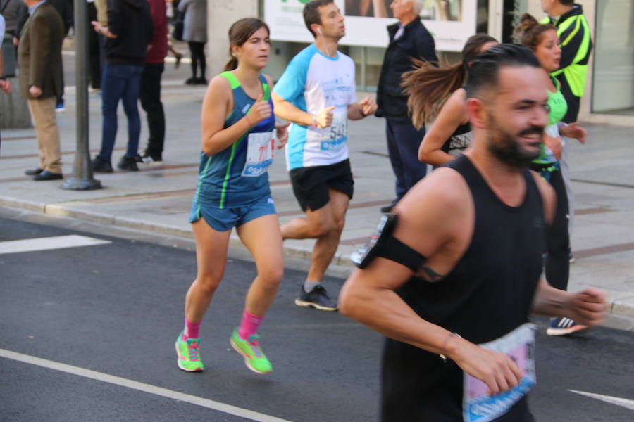 Fotos: Paso de los &#039;10 Kilómetros&#039; por Ordoño II