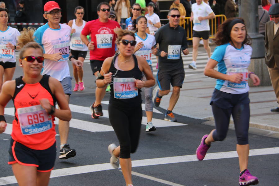 Fotos: Paso de los &#039;10 Kilómetros&#039; por Ordoño II