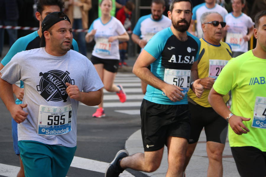 Fotos: Paso de los &#039;10 Kilómetros&#039; por Ordoño II