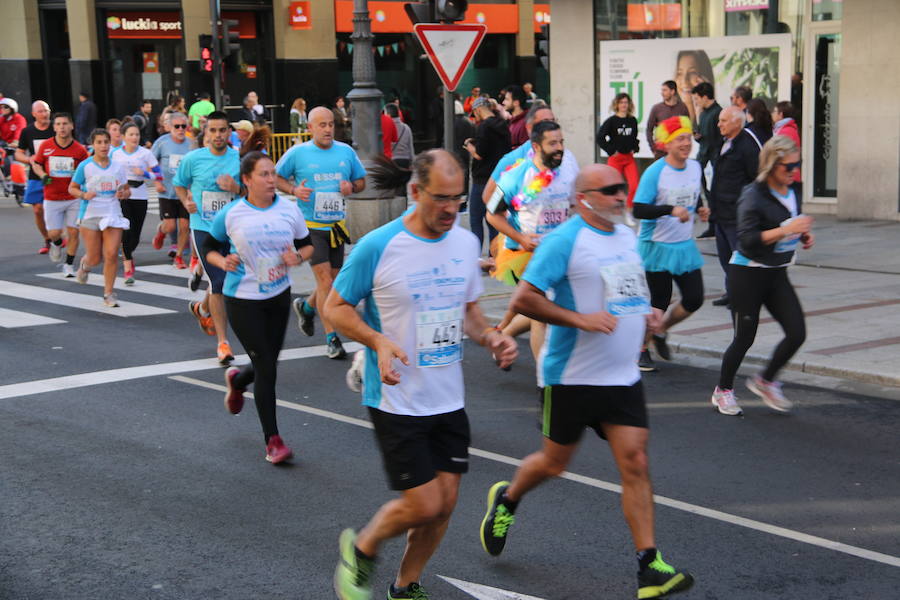 Fotos: Paso de los &#039;10 Kilómetros&#039; por Ordoño II