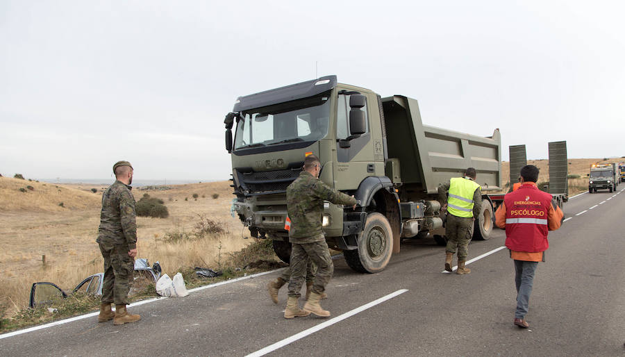 Una niña, cuya edad no ha sido facilitada, ha fallecido a primera hora de esta mañana como consecuencia de un choque entre un turismo y un camión del Ejército registrado en Salamanca