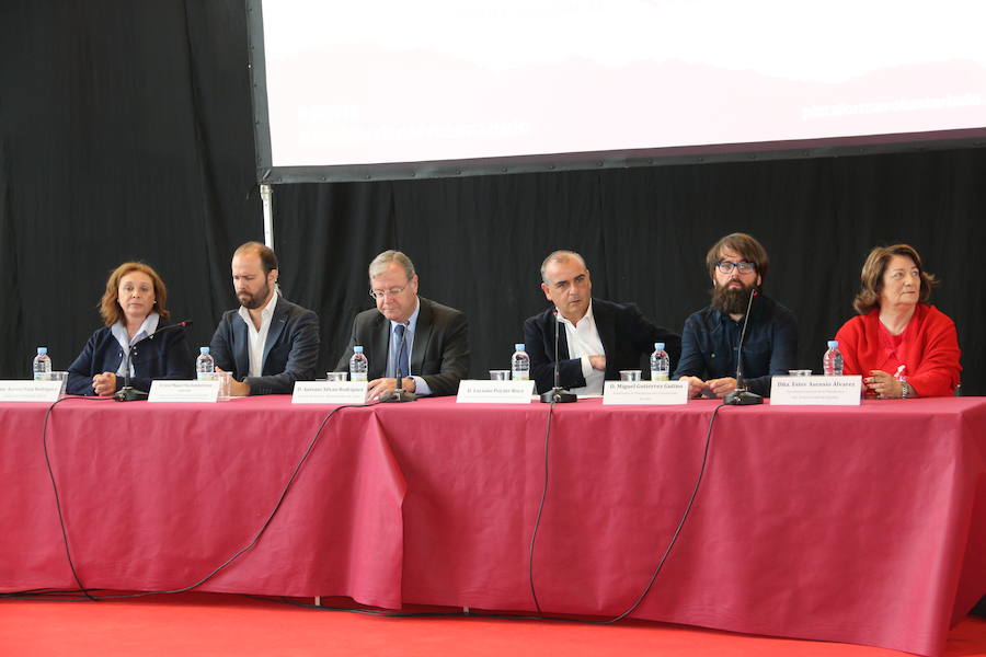 Fotos: León cita al voluntariado nacional en la XXXIII Escuela de Otoño