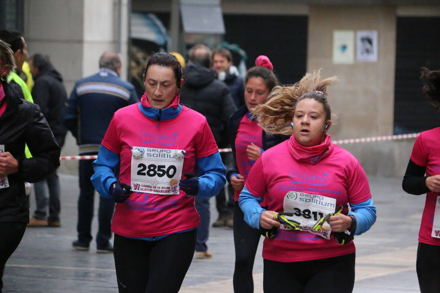 Fotos: Búscate en la Carrera de la Mujer 2018 de León (I)