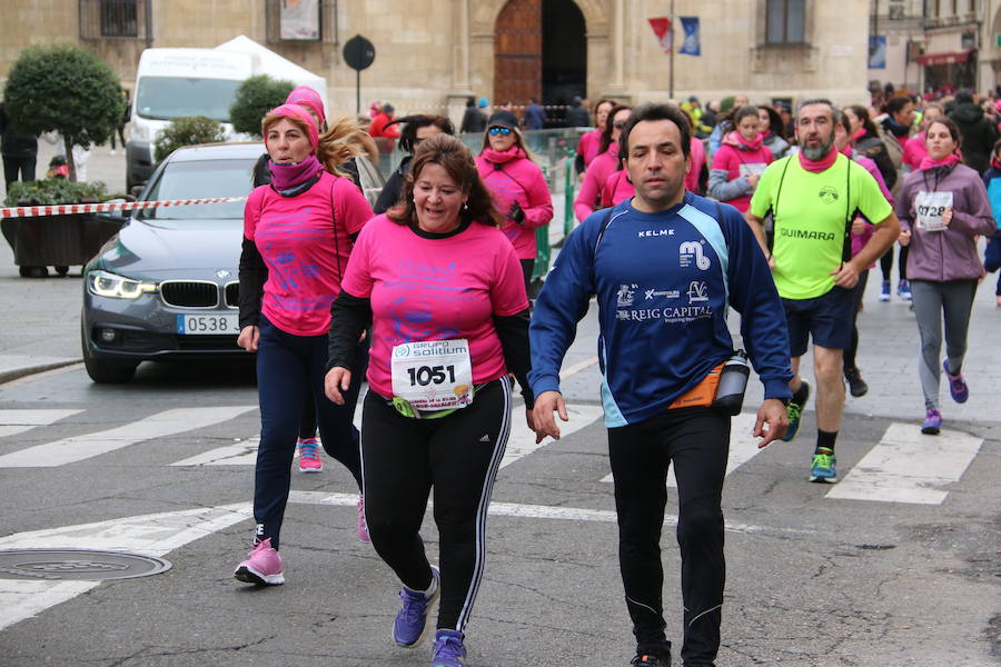 Fotos: Búscate en la Carrera de la Mujer 2018 de León (III)