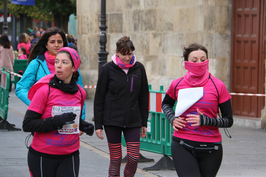 Fotos: Búscate en la Carrera de la Mujer 2018 de León (III)