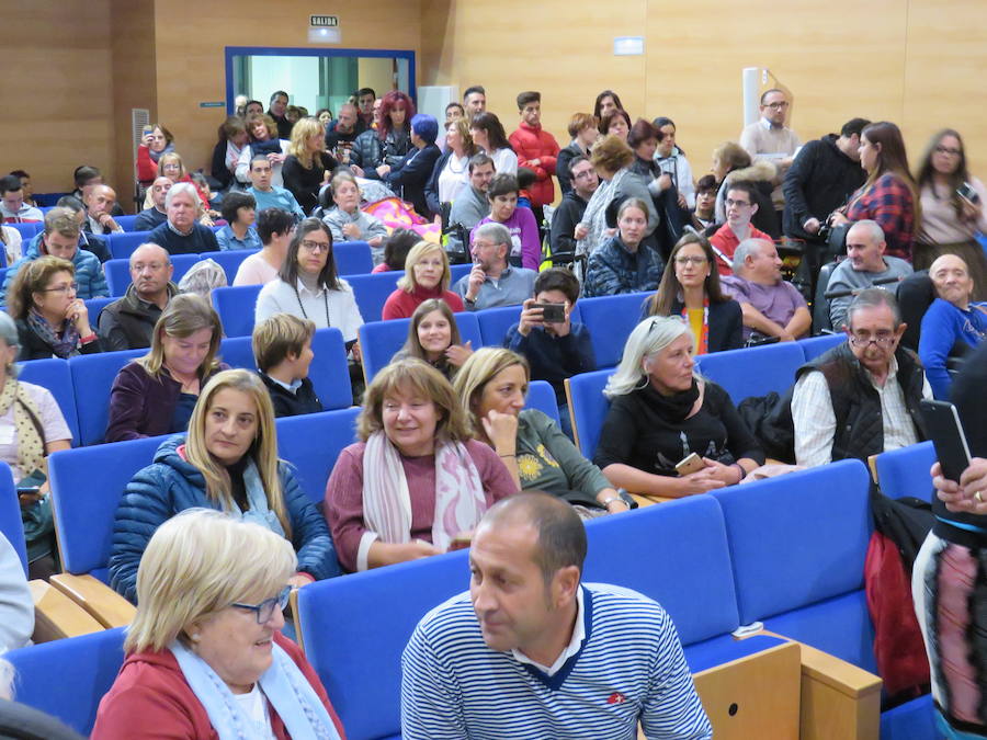 Fotos: Jesús Calleja visita el CRE de San Andrés