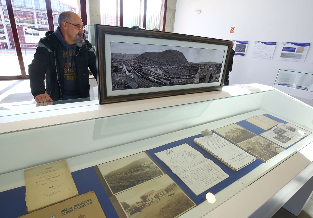 Exposición 'Del sueño de Lazurtegui a la MSP', que inaugura las jornadas 'El hierro y carbón en el Noroeste Ibérico', organizadas por la Uned de Ponferrada