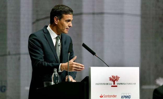 Pedro Sänchez en el Congreso de la Empresa Familiar de Valencia.