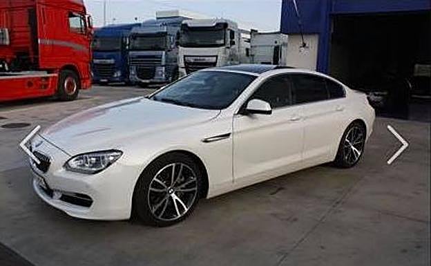 Uno de los vehículos robados.