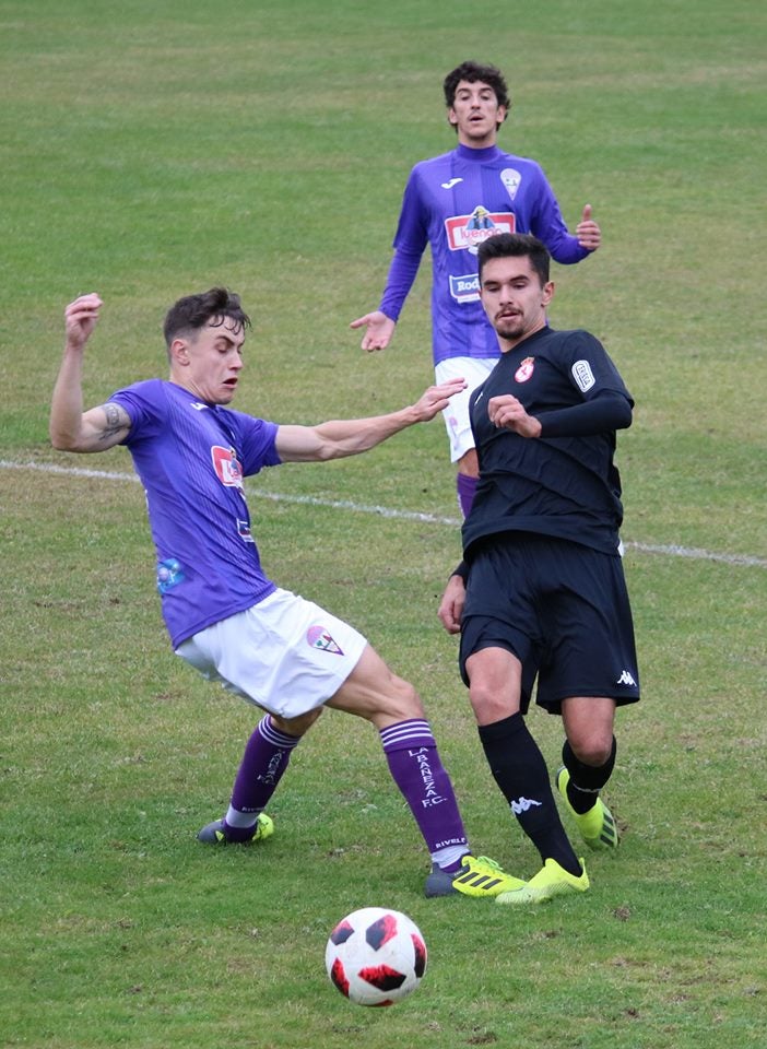 Un gol de La Bañeza arruina la ilusión del Júpiter de puntuar en La Llanera