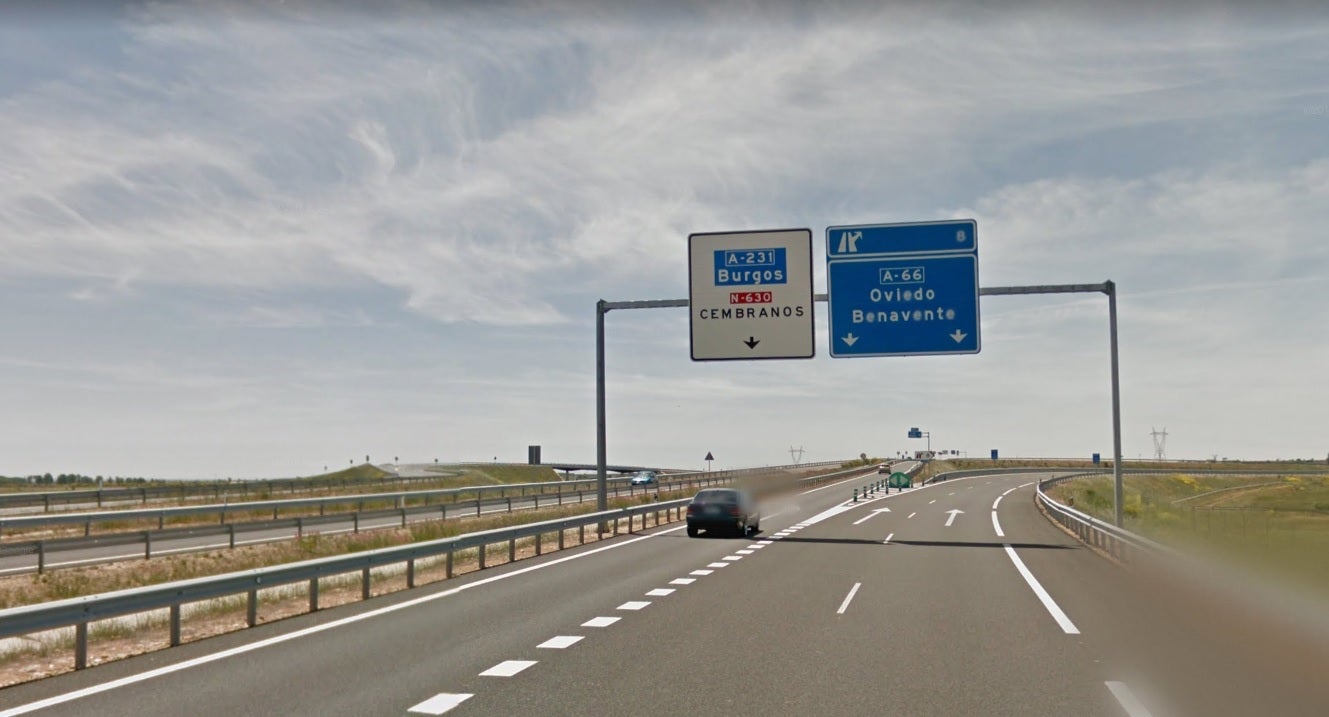 Tramo de la carretera LE-11.