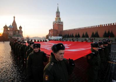 Imagen secundaria 1 - El Kremlin intensifica el culto al papel de la URSS en la II Guerra Mundial